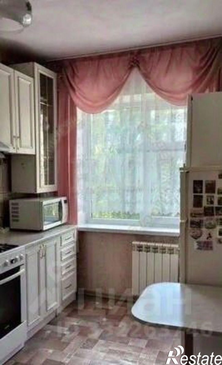 3-комн квартира пр-кт Дружбы, 10,  д. 10