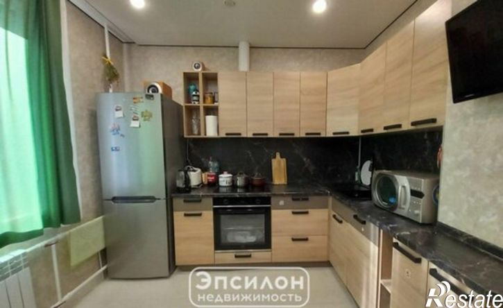 3-комн квартира пр-кт Вячеслава Клыкова, 35,  д. 35