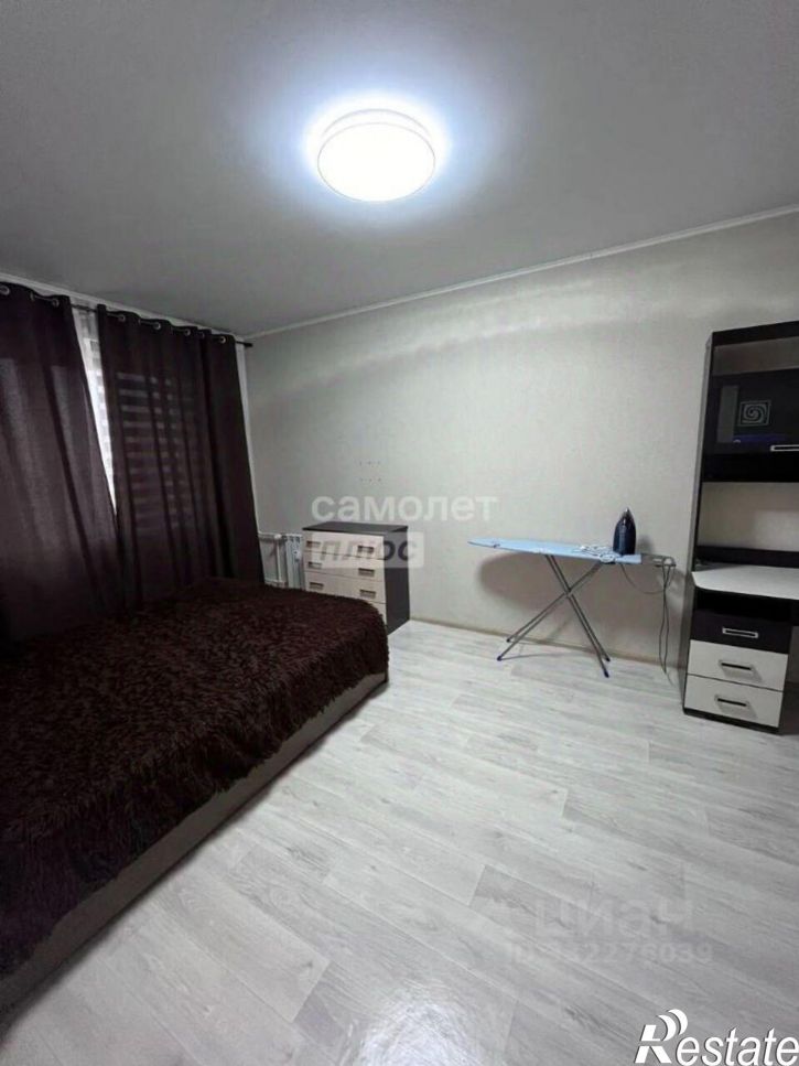 2-комн квартира ул Домостроителей, 2,  д. 2