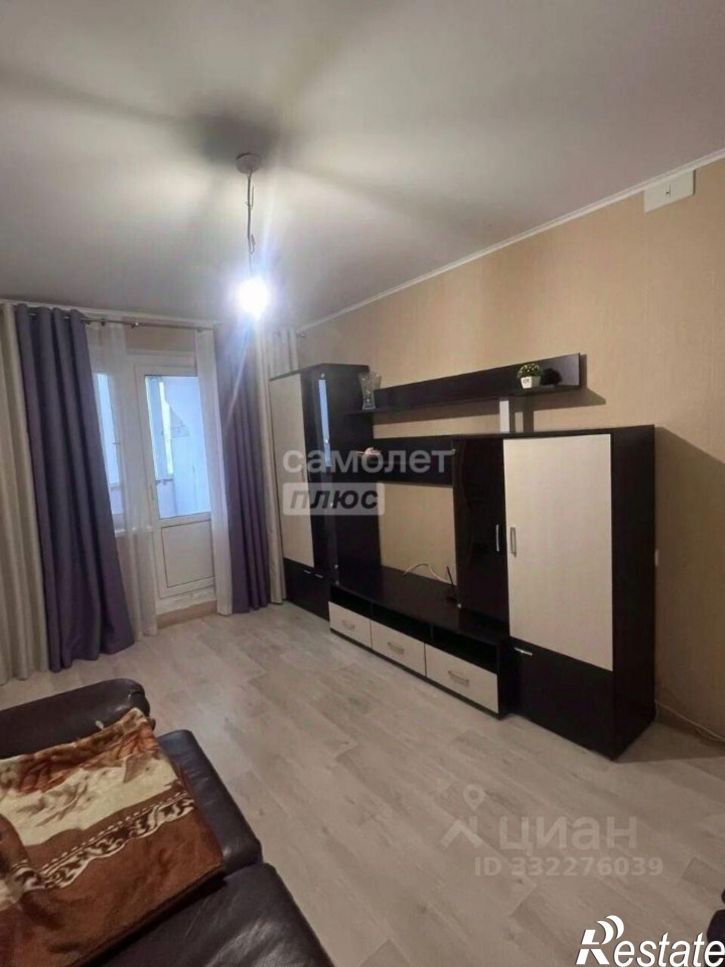 2-комн квартира ул Домостроителей, 2,  д. 2