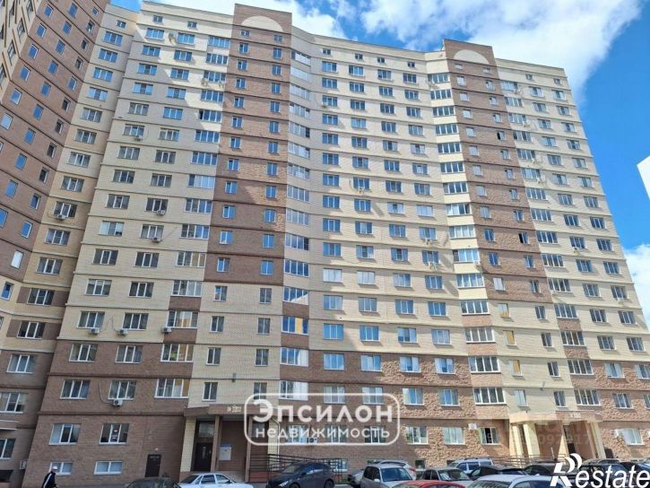 3-комн квартира пр-кт Анатолия Дериглазова, 9,  д. 9