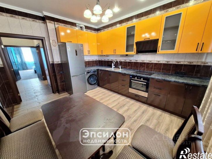 3-комн квартира пр-кт Анатолия Дериглазова, 9,  д. 9