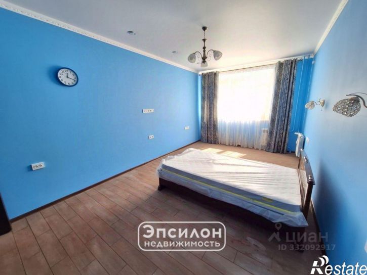3-комн квартира пр-кт Анатолия Дериглазова, 9,  д. 9
