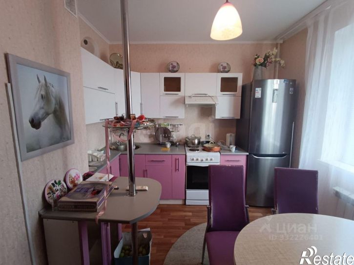 2-комн квартира пр-кт Вячеслава Клыкова, 52,  д. 52