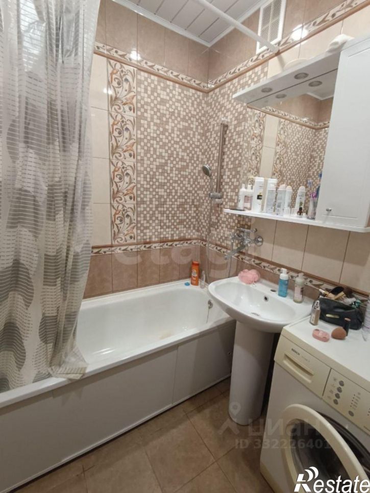 2-комн квартира пр-кт Вячеслава Клыкова, 52,  д. 52
