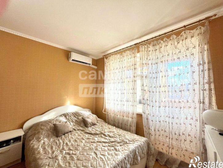 1-комн квартира пр-кт Хрущева, 12,  д. 12