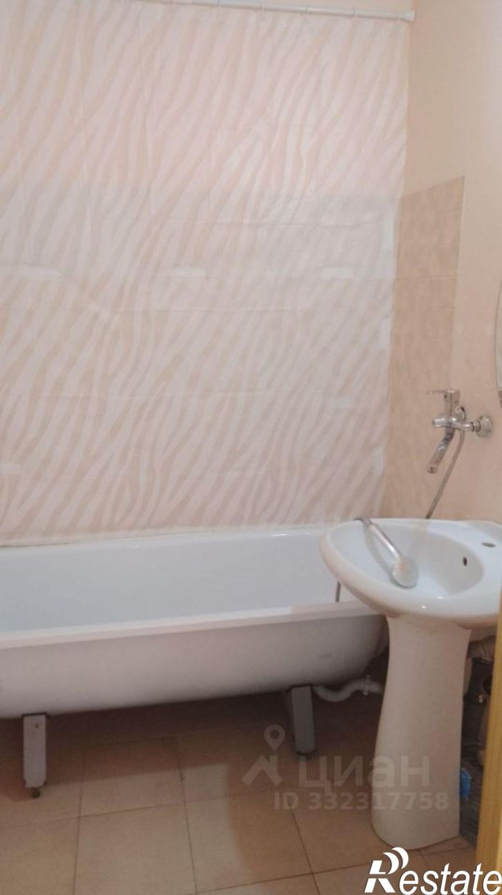 2-комн квартира пр-кт Вячеслава Клыкова, 45,  д. 45