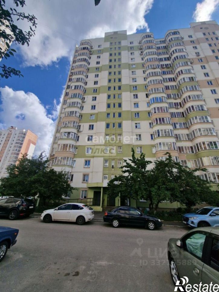2-комн квартира пр-кт Вячеслава Клыкова, 80,  д. 80
