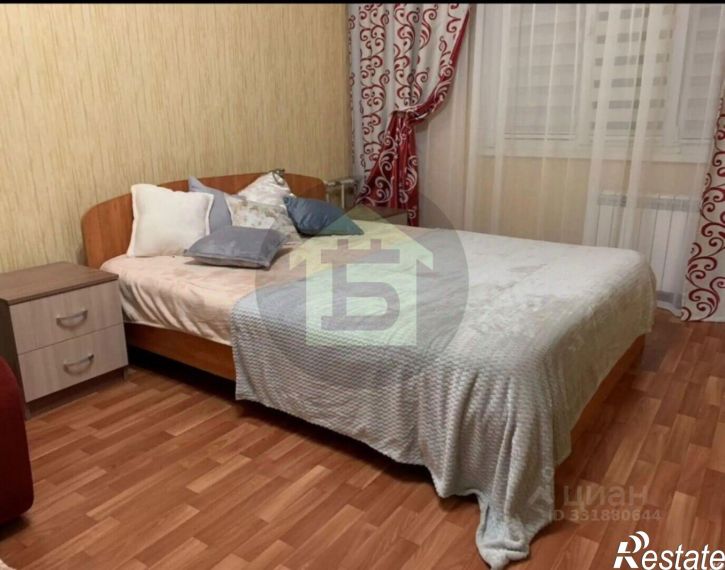 3-комн квартира пр-кт Вячеслава Клыкова, 50,  д. 50