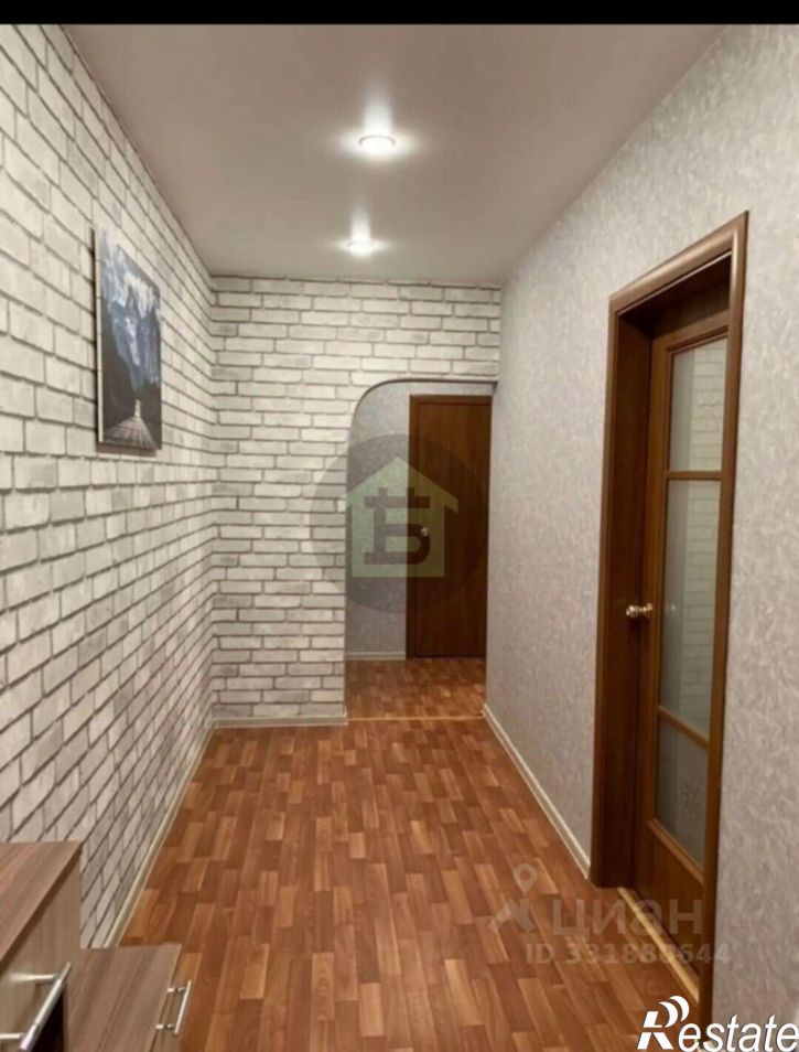 3-комн квартира пр-кт Вячеслава Клыкова, 50,  д. 50