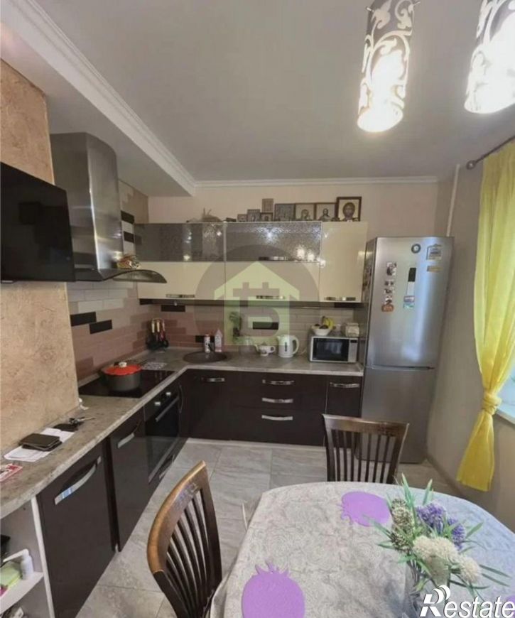 3-комн квартира пр-кт Вячеслава Клыкова, 45,  д. 45