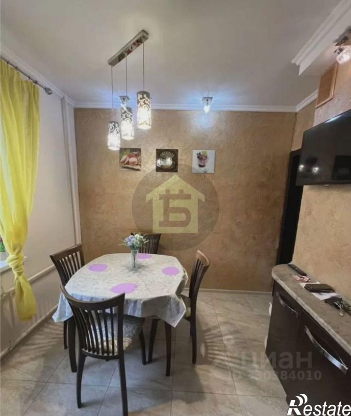 3-комн квартира пр-кт Вячеслава Клыкова, 45,  д. 45