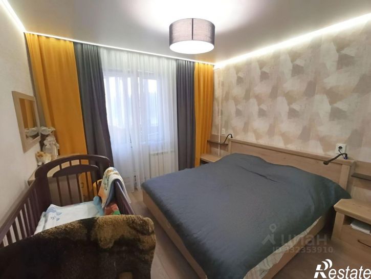 3-комн квартира пр-кт Вячеслава Клыкова, 3,  д. 3