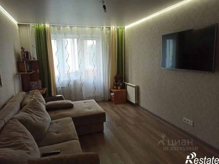 3-комн квартира пр-кт Вячеслава Клыкова, 3,  д. 3