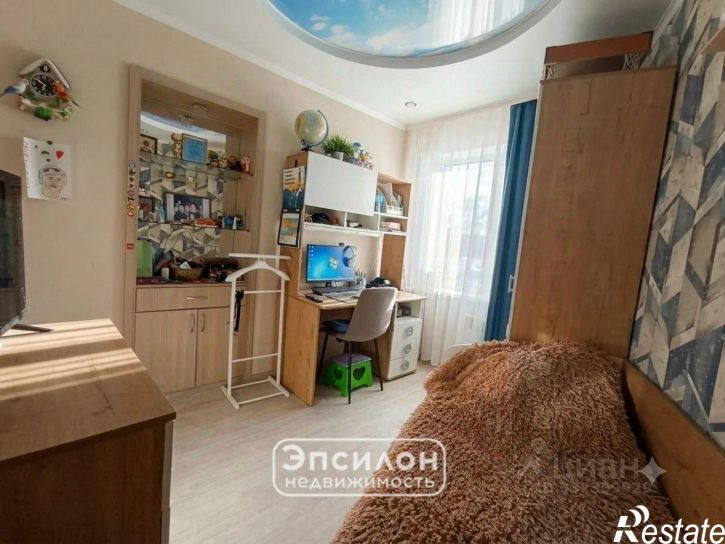 4-комн квартира пр-кт Кулакова, 7,  д. 7
