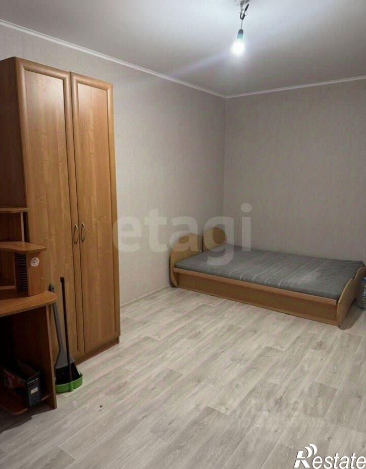 2-комн квартира ул Домостроителей, 8,  д. 8
