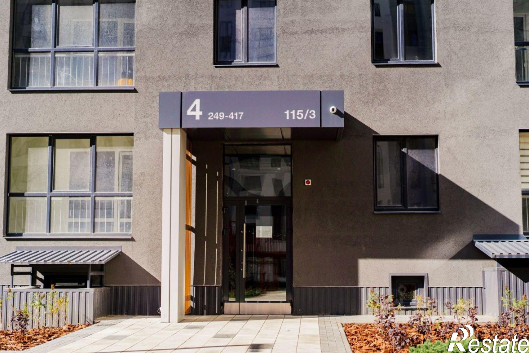 Купить квартиру за 10 098 000 рублей на ул Энгельса, 115А