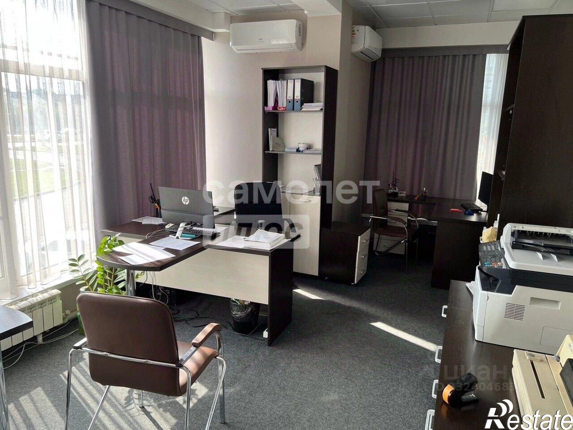 Купить офис, помещение под офис за 15 977 400 рублей на пр-кт Кулакова, 1