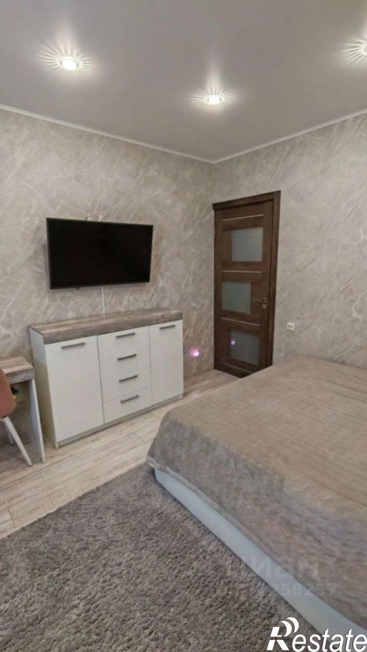 2-комн квартира пр-кт Анатолия Дериглазова, 5,  д. 5