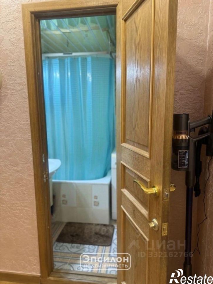 4-комн квартира пр-кт Хрущева, 10,  д. 10
