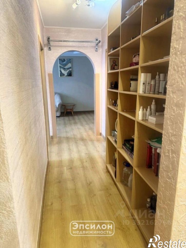 4-комн квартира пр-кт Хрущева, 10,  д. 10