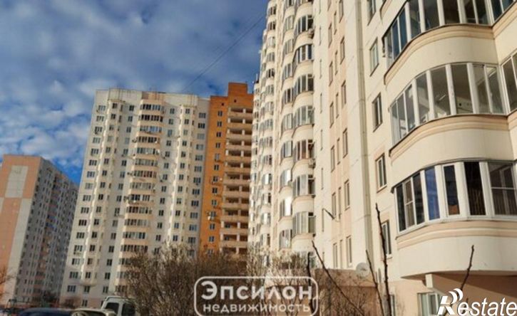 2-комн квартира пр-кт Победы, 14,  д. 14