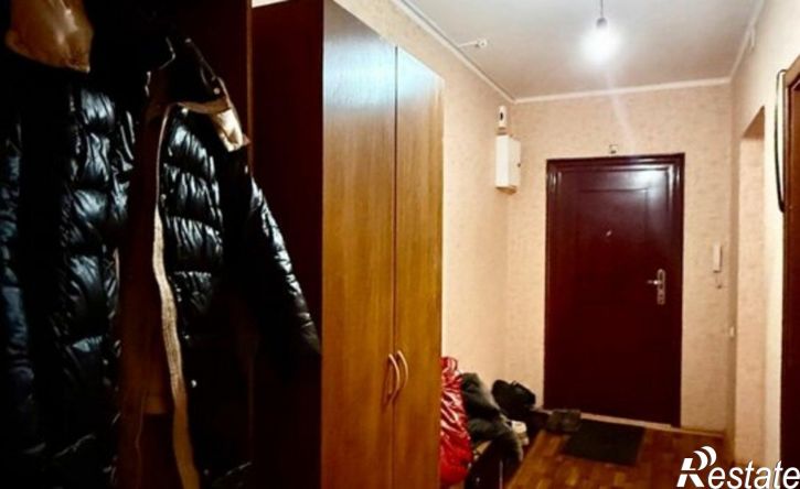 3-комн квартира пр-кт Победы, 14,  д. 14