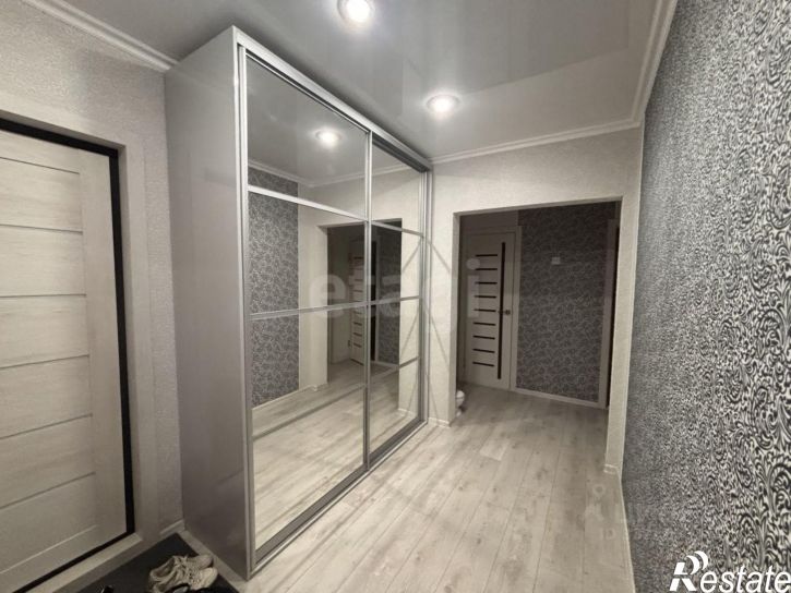 2-комн квартира пр-кт Победы, 30,  д. 30