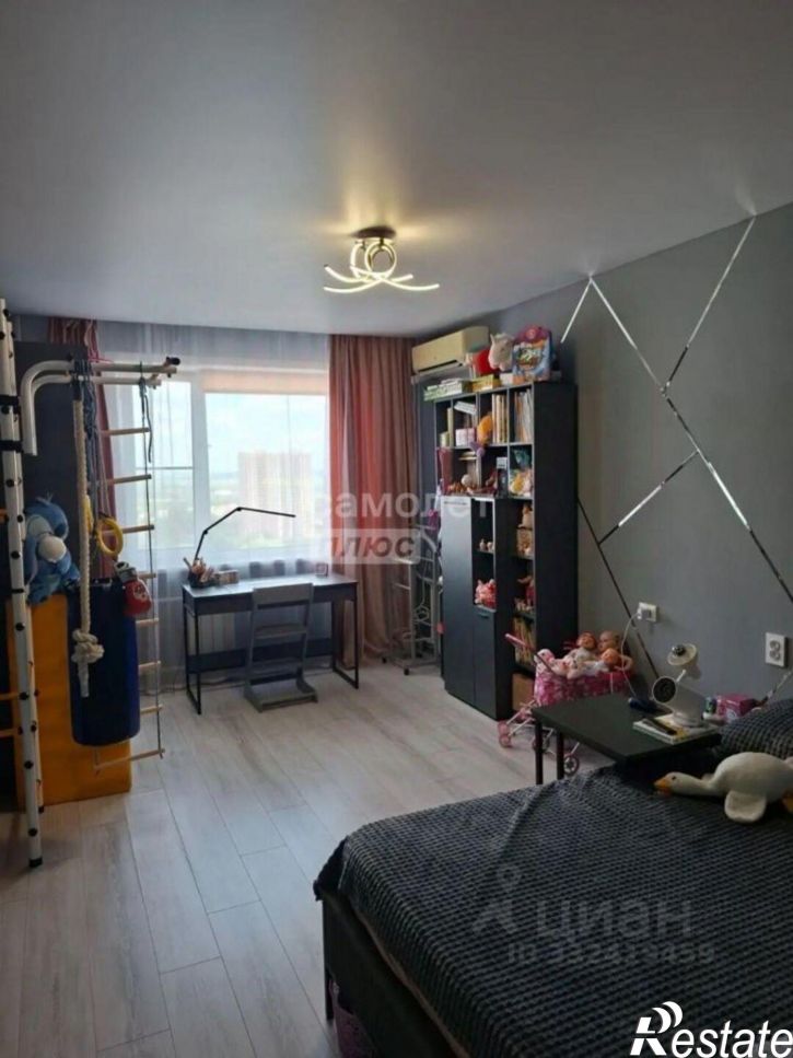 3-комн квартира пр-кт Победы, 28,  д. 28