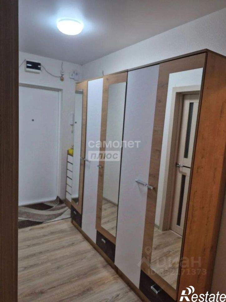 3-комн квартира Надежды Плевицкой пр-кт, 15,  д. 15
