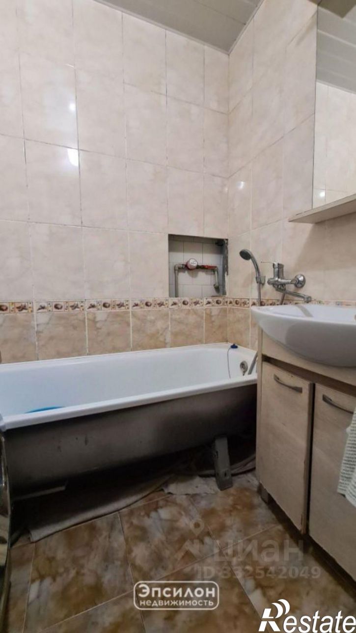 3-комн квартира ул Белгородская, 4,  д. 4
