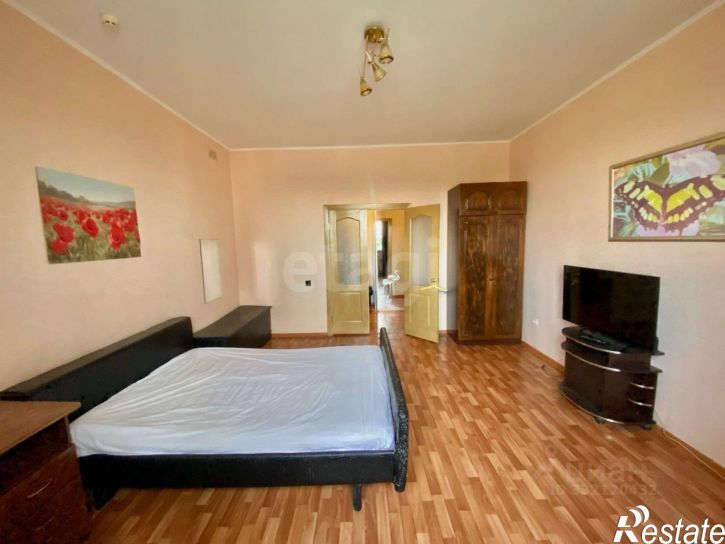 2-комн квартира пр-кт Победы, 50,  д. 50