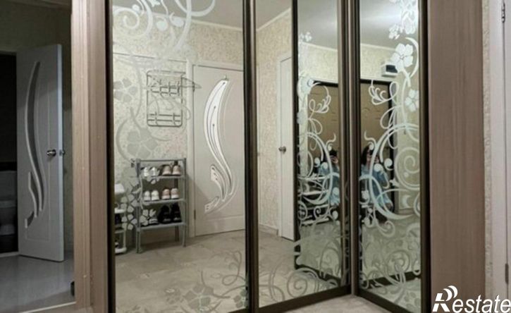 3-комн квартира пр-кт Дружбы, 19В,  д. 19В