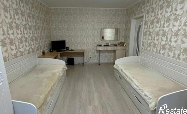 3-комн квартира пр-кт Дружбы, 19В,  д. 19В