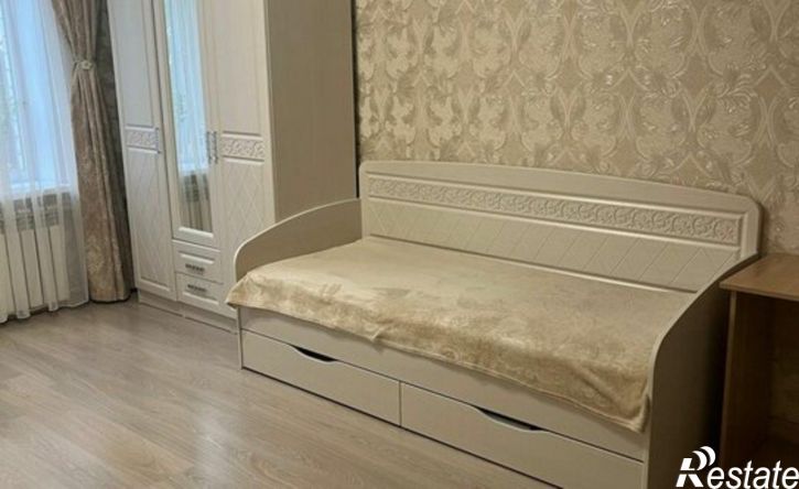 3-комн квартира пр-кт Дружбы, 19В,  д. 19В