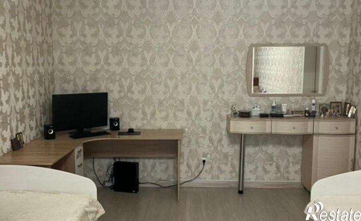 3-комн квартира пр-кт Дружбы, 19В,  д. 19В