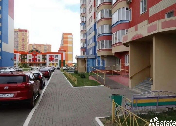 2-комн квартира пр-кт Анатолия Дериглазова, 57,  д. 57