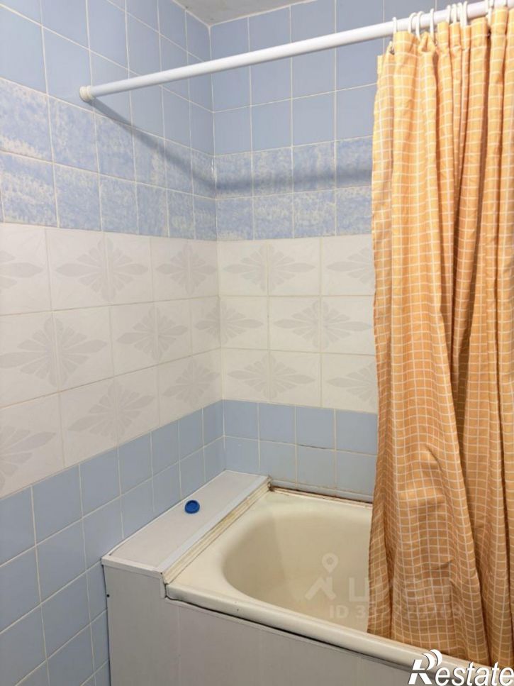 3-комн квартира пр-д Сергеева, 8,  д. 8