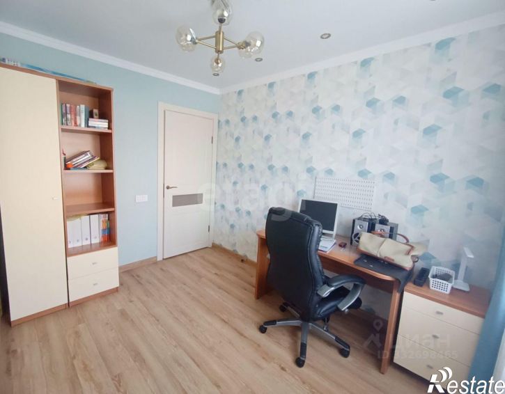 4-комн квартира ул Ватутина, 24,  д. 24