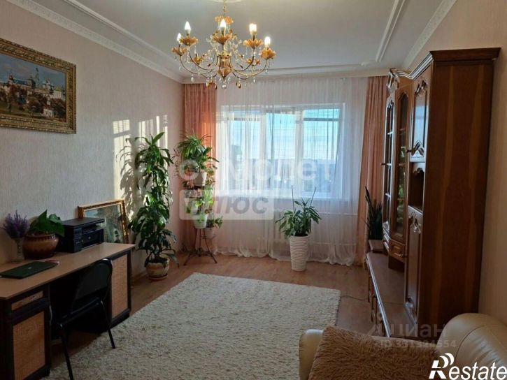 3-комн квартира пр-кт Победы, 2,  д. 2
