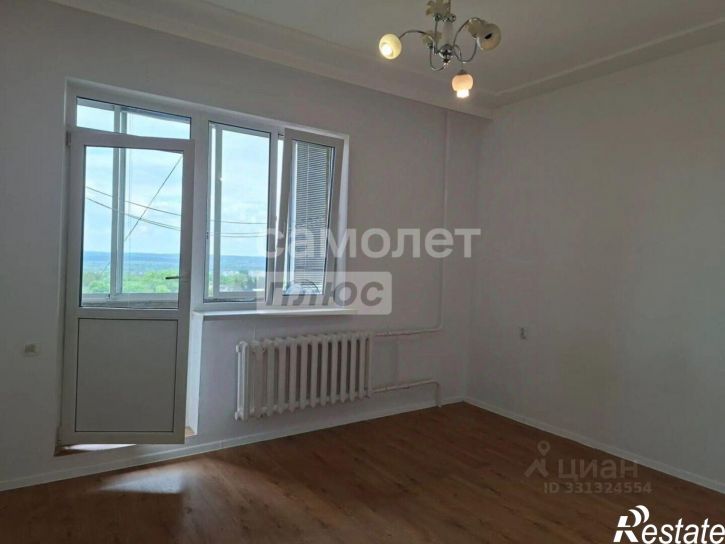 3-комн квартира пр-кт Победы, 2,  д. 2