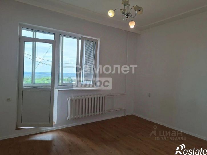 3-комн квартира пр-кт Победы, 2,  д. 2