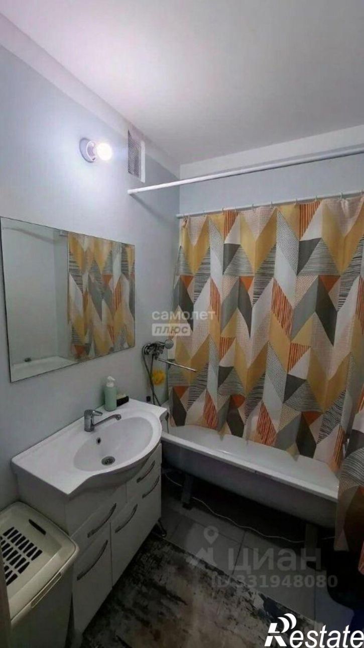 3-комн квартира ул Евгения Клевцова, 18,  д. 18