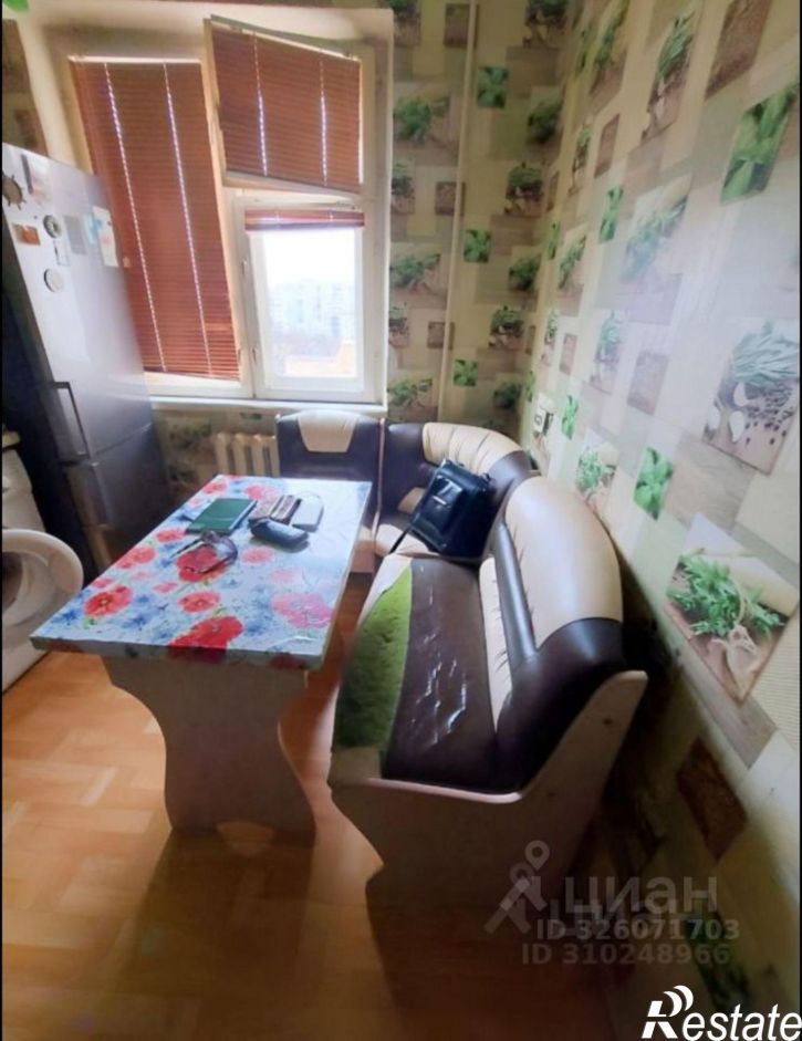 3-комн квартира пр-кт Кулакова, 5,  д. 5