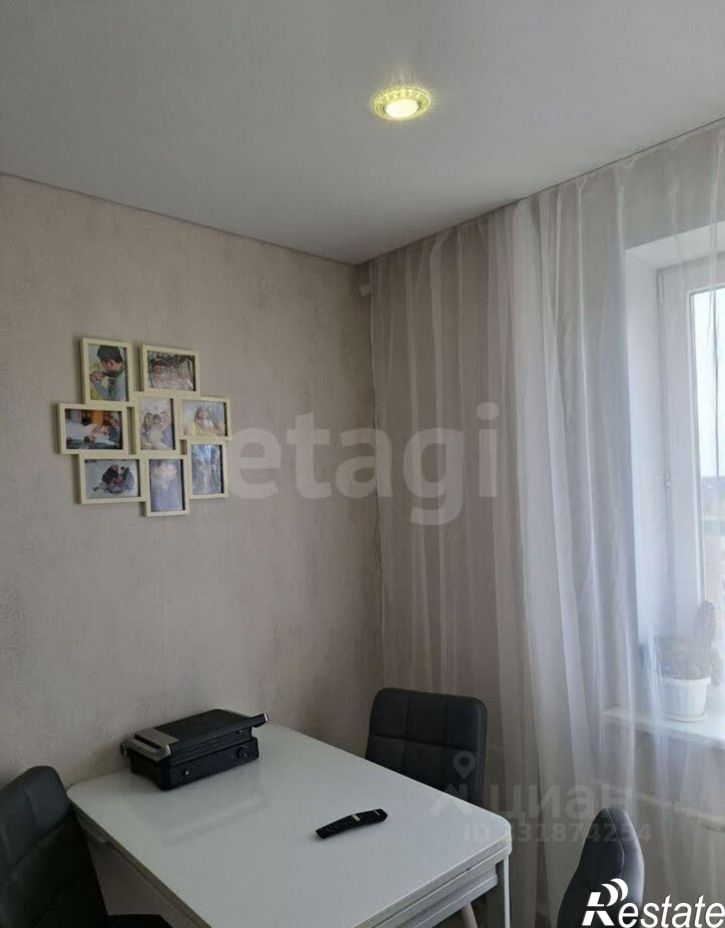 3-комн квартира пр-кт Победы, 28,  д. 28