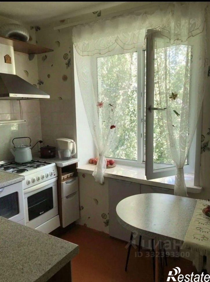 2-комн квартира ул Хуторская, 10,  д. 10