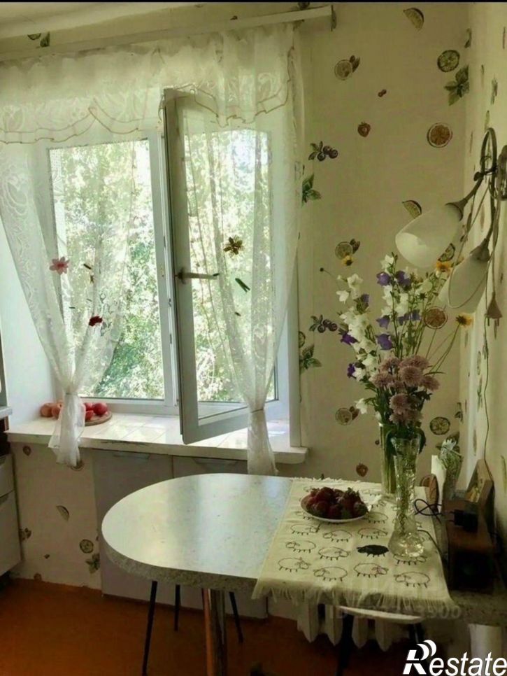 2-комн квартира ул Хуторская, 10,  д. 10