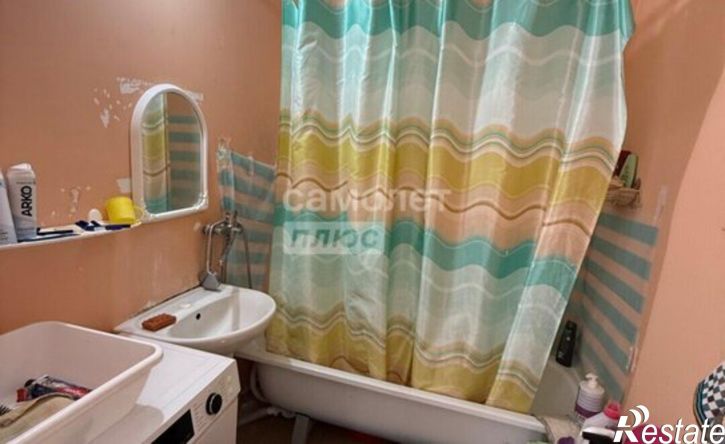 2-комн квартира ул Домостроителей, 19,  д. 19