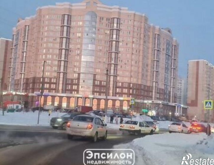3-комн квартира ул Домостроителей, 19,  д. 19