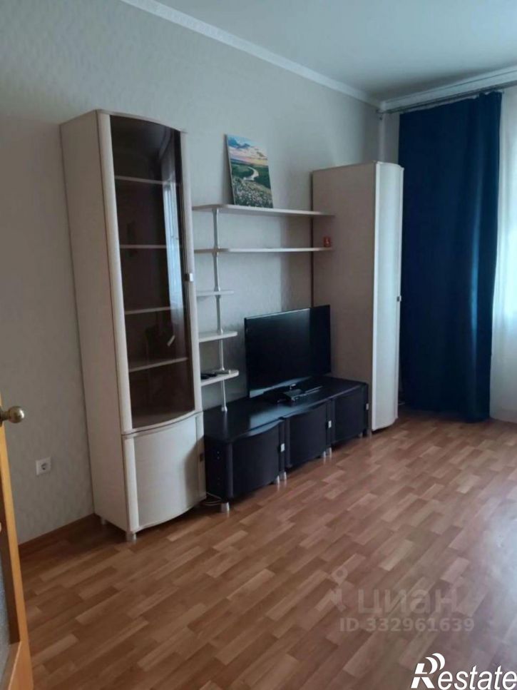 2-комн квартира пр-кт Победы, 26,  д. 26